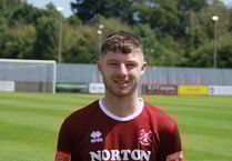Stunning debut for 18-year-old Fowler CINDERFORD TOWN 2  PAULTON ROVERS 4