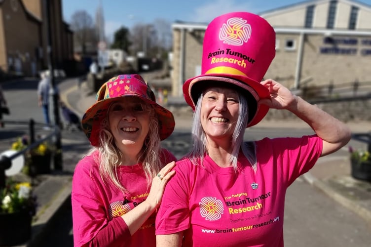 Melanie  Wittmaack and  Helena  Softley-Eden raised money for Brain Tumour Research. 