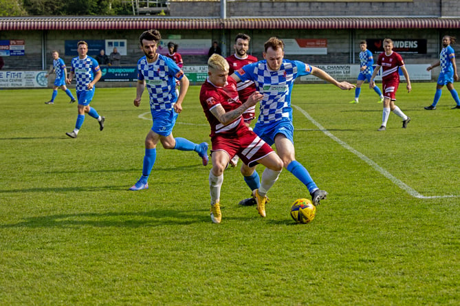 Paulton Rovers lost out to Cirencester Town 1 v 2