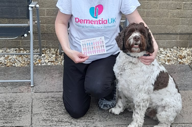 The duo walked along beaches and countryside to
complete their April challenge, following their
completition of 100km in March.