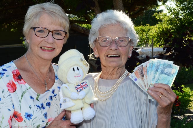 Leading up to the Queen’s Platinum Jubilee, Midsomer Norton Royal British Legion Branch member, Patricia Flagg (right) has been knitting Queen Elizabeth dolls, raising money for the branch. 
