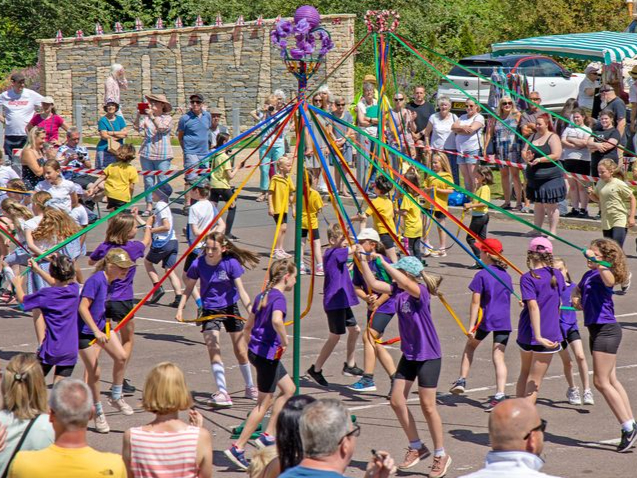 Midsomer Norton Fayre held a Maypole Festival with over one hundred local school pupils involved. 