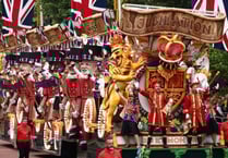 Queen’s Platinum Jubilee  Pageant Cart