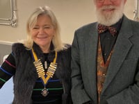 Paul Evans reads poetry to local Inner Wheel club