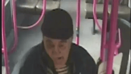 CCTV-Aufruf nach Vorfall im Bath-Bus: Kennen Sie diesen Mann?