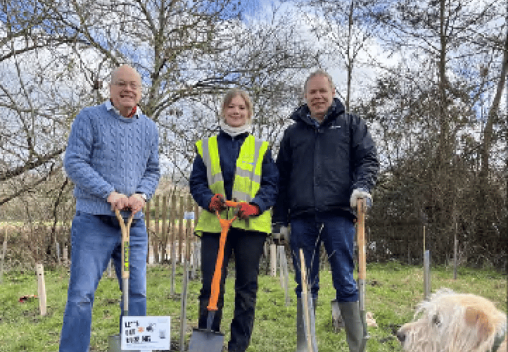 Rewild Saltford volunteers.