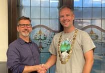 Midsomer Norton Town Council vote Councillor Gordon Mackay as new Mayor