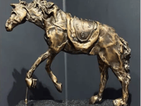 Appeal to find statue stolen from art gallery