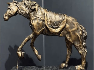 Appeal to find statue stolen from art gallery