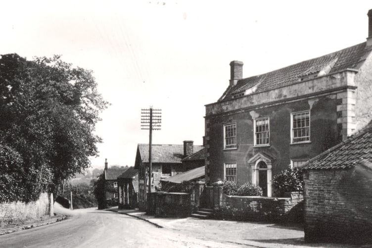 temple cloud mystery photo