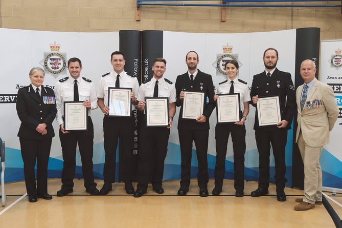 Officers receiving Certificate of Commendation
