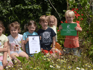 Distinction for New Manor Nursery