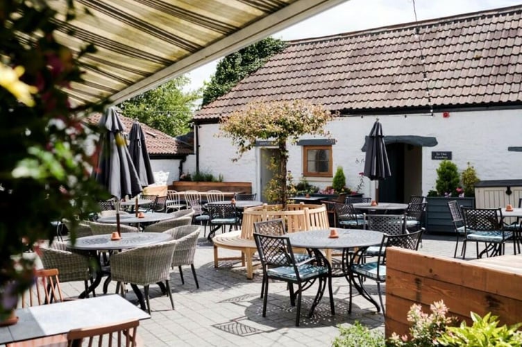 pelican inn 