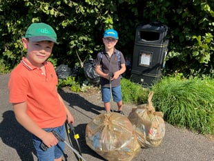 Midsomer Norton boys litter pick to raise money