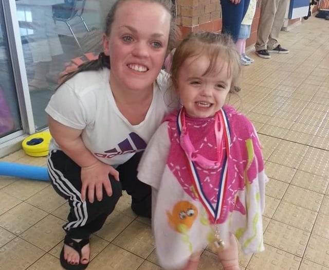 Paulton teenager represents Great Britain at World Dwarf Games