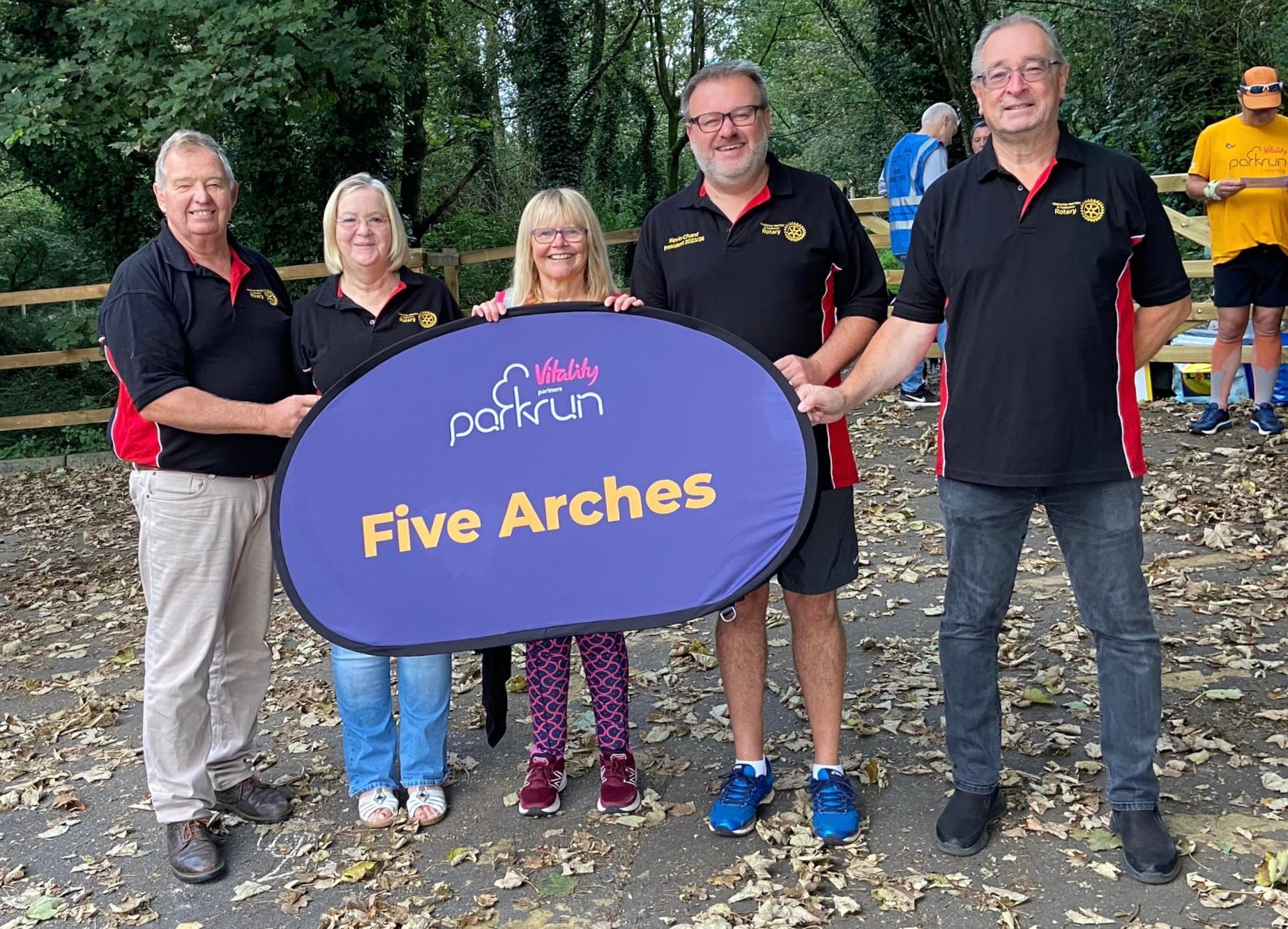 Midsomer Norton & Radstock Rotary Club lend a hand to Radstock Parkrun event mnrjournal.co.uk