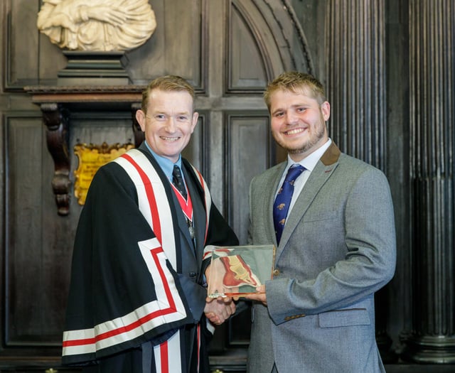 Young farrier wins national prize