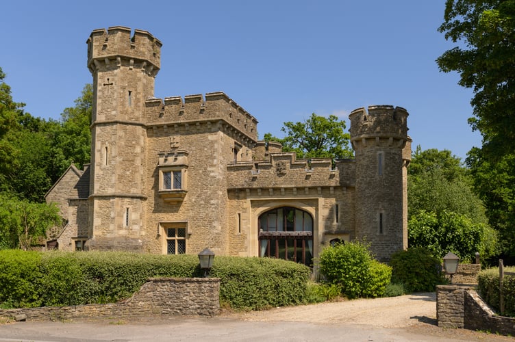 bath lodge castle 