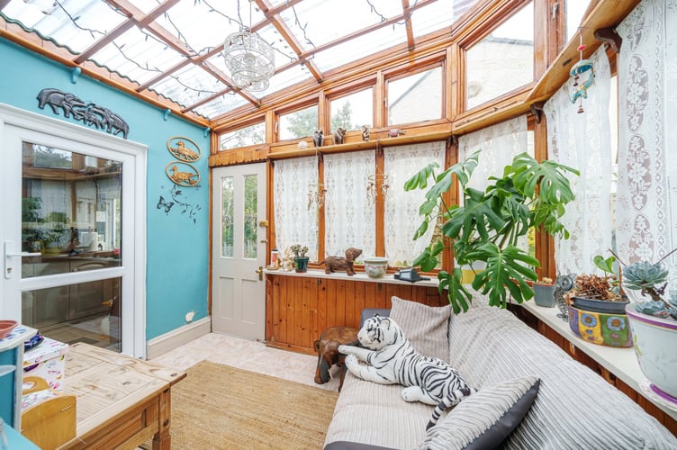 mnr cottage