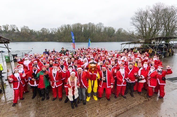 SANTAS DIVE INTO CHRISTMAS FOR A GOOD CAUSE
