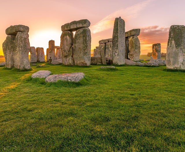 Drivers advised on southwest travel for Stonehenge winter solstice