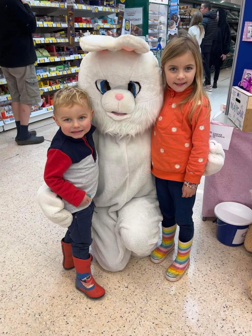 Tesco turns pink for Cancer Research UK