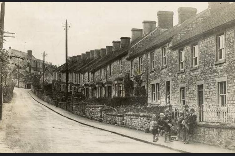 Victoria Terrace, Bath Road, Paulton
