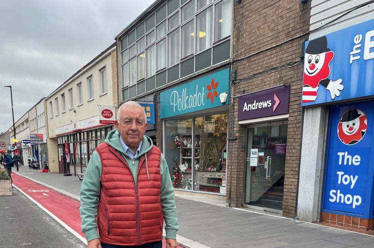 Councillor Alan Hale as quit the Conservative Party after 17 years