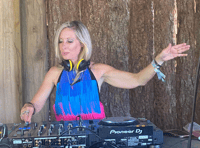 Self-taught DJ quits £50k job to perform at Glastonbury Festival