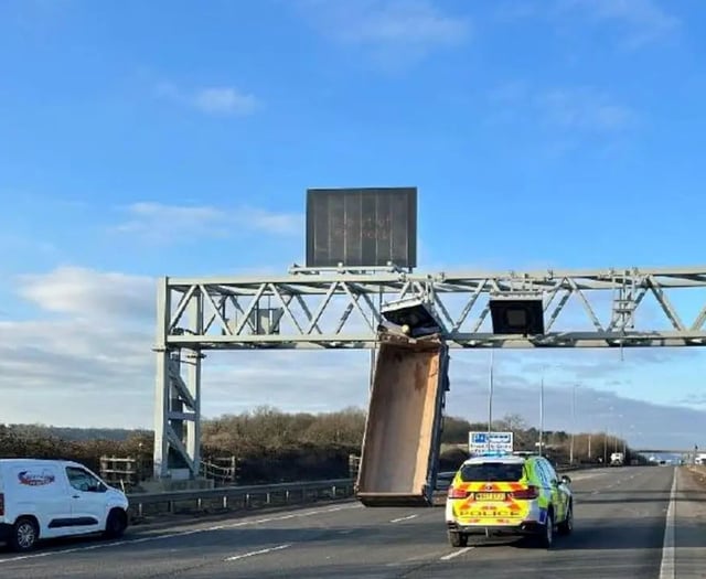 M5 tipper lorry driver who crashed into gantry convicted