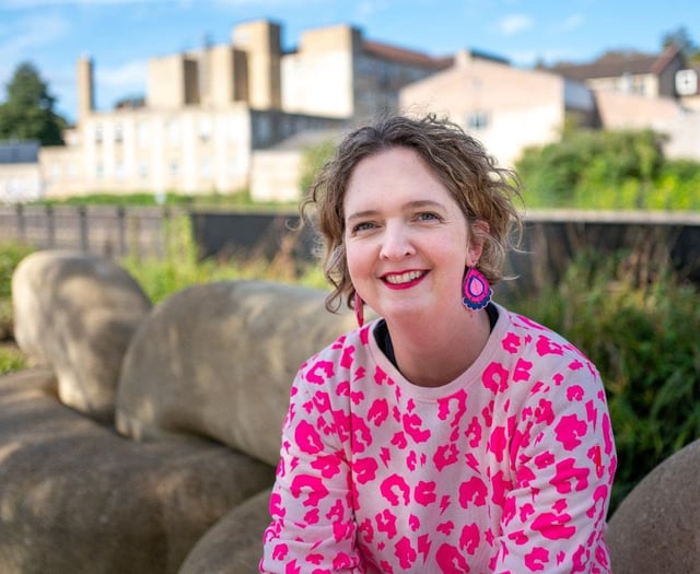 Anna Sabine keeping pressure on broadband providers