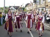 Morris dancers mark summer solstice at Stanton Drew