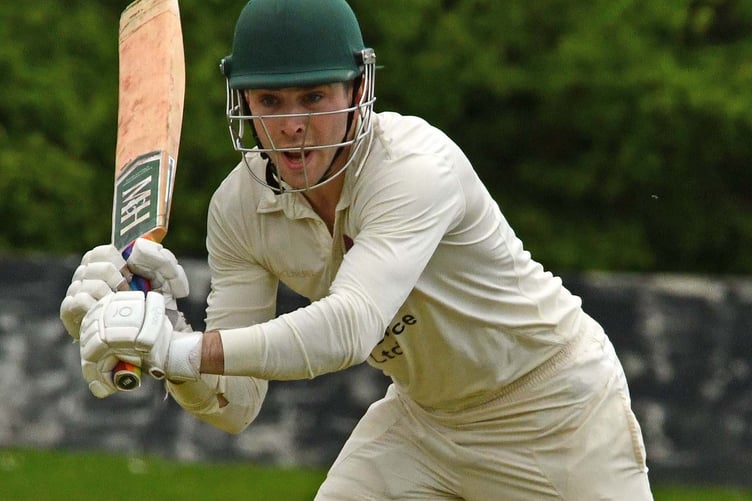Midsomer Norton maintain push for promotion