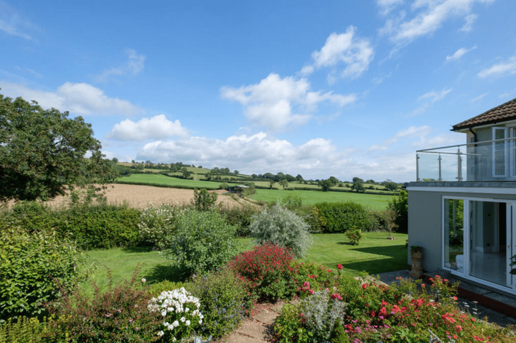1930's period family home on the edge of Winford comes to market