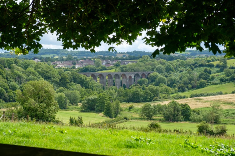 Views to the viaduct 