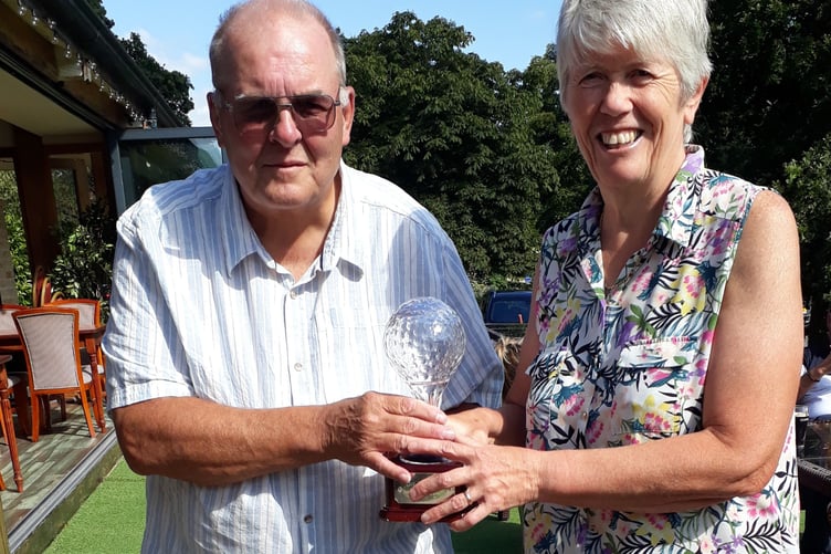 Steve and Ann James - winners of the Jefferies Trophy