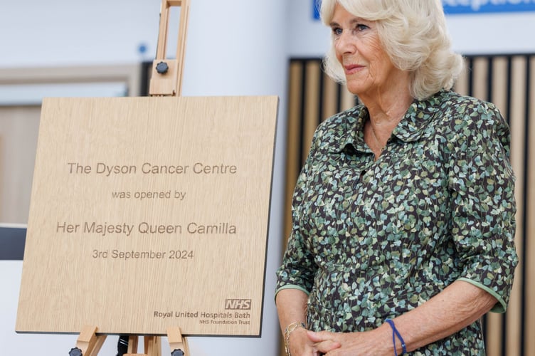 Her Majesty the Queen visits the RUH in Bath, Tuesday 3 September , to officially open the Dyson Cancer
Centre