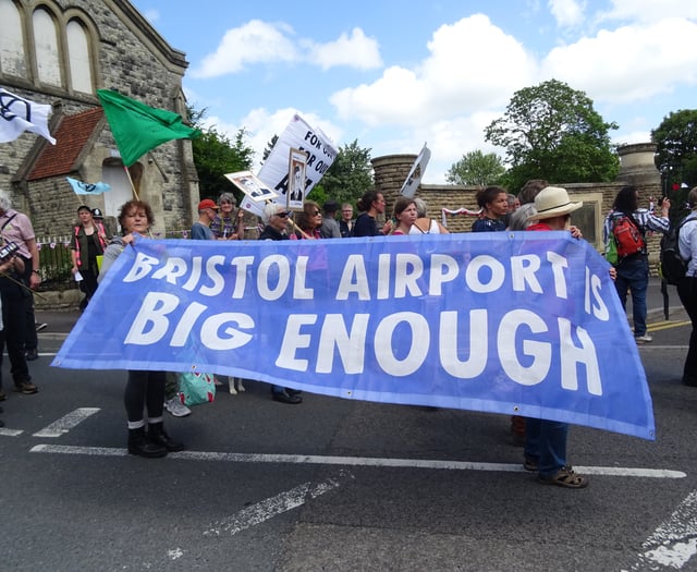 Campaigners label airport expansion plan as 'the height of stupidity'