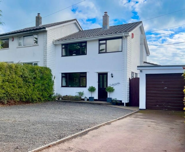 Semi-detached home with stunning views of countryside