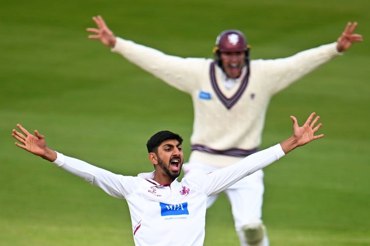 Another wicket for Shoaib Bashir  
