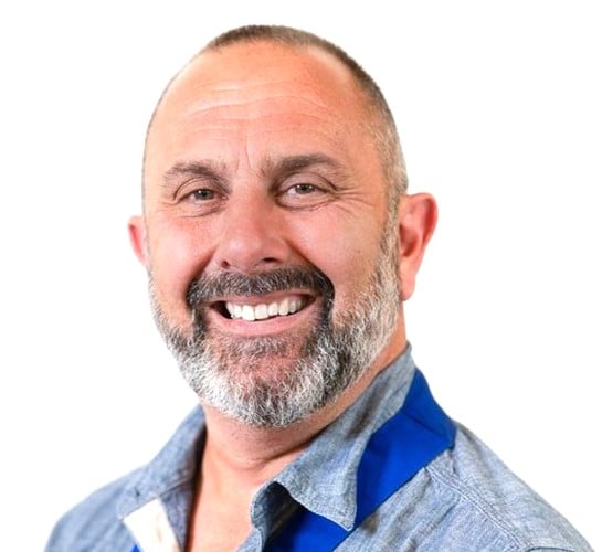 Cllr Chris Warren has criticised Bath and North East Somerset Council’s plan to charge emergency service vehicles to enter the Clean Air Zone, calling it an “absolute disgrace.”