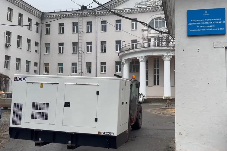 A generator sent by Bath and North East Somerset arrives at the general hospital in Oleksandriya 