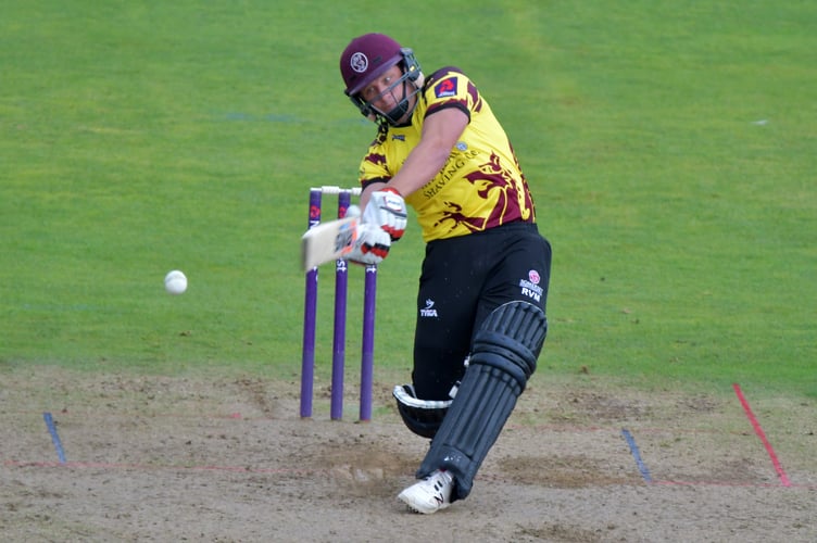 Roelof van der Merwe in action for Somerset