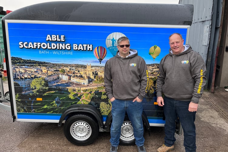 Adrian Connor (left) and Jerry Davis (right) of Bath Hot Air Balloon Club