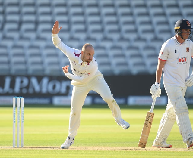 Somerset slump to surprise heavy defeat to Sussex 