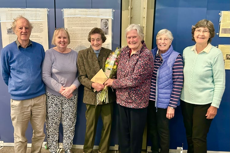 Left to right: Simon Carter, Anny Northcote, Patience Barnes, Roz Wilkinson, Maureen Maidment and Glenys Richards