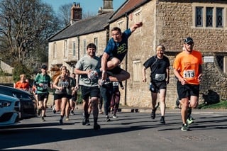 Bath Rugby Star leads community-focused Wellow Way run