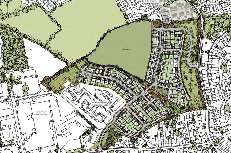 Revised plans for 162 homes on the B3152 Station Road in Castle Cary