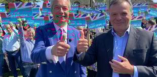 Farage calls on Tory voters to vote Reform to defeat 'loony left'