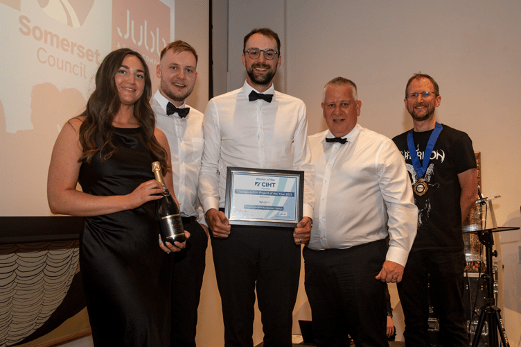 Pictured L-R: Alice Searle (Milestone), Reece Temple (Milestone), Peter Boden (Milestone site agent), Richard Brown (Somerset Council Regeneration Manager), and Glenn Lyons (CIHT President)